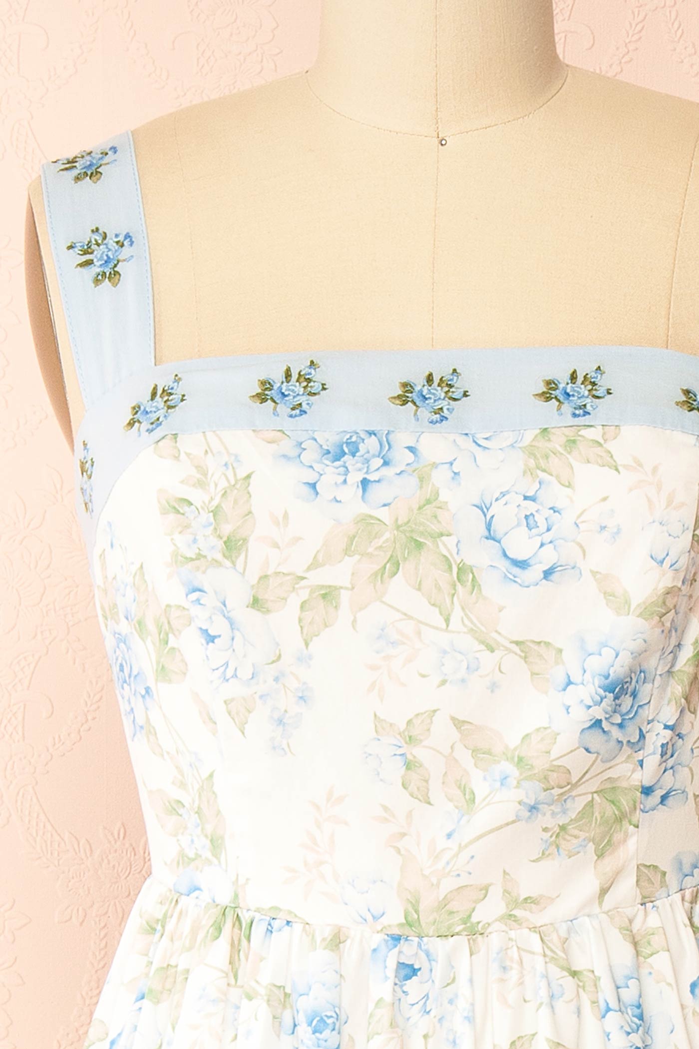 Close-up view Opaline Blue Floral Maxi Dress with Pockets at la boutique 1861