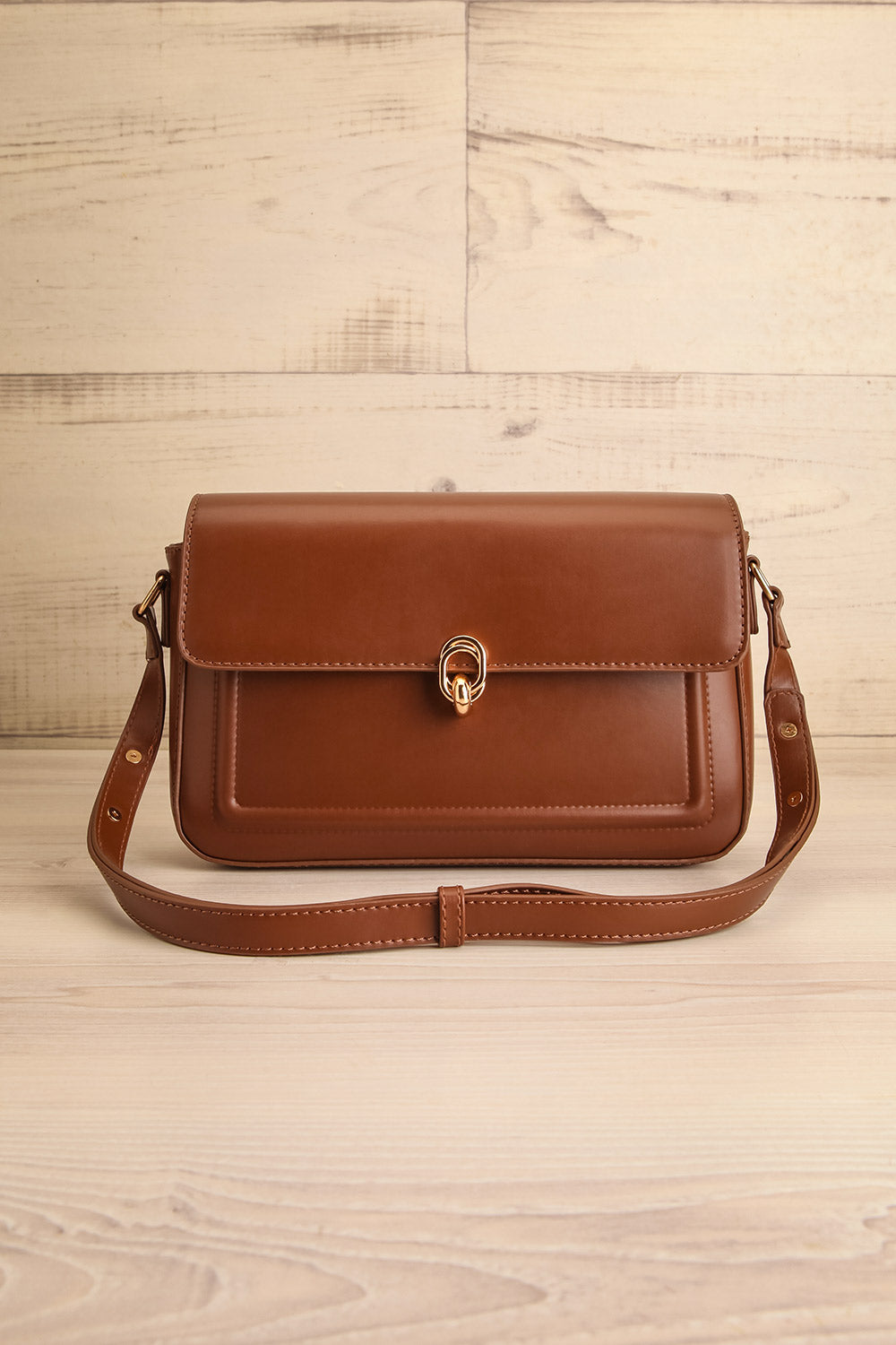 Opinion Brown Hand Bag with Adjustable Strap | La petite garçonne short strap down