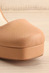 Oslaux Beige High-Heeled Platform Shoes | La petite garçonne front close-up