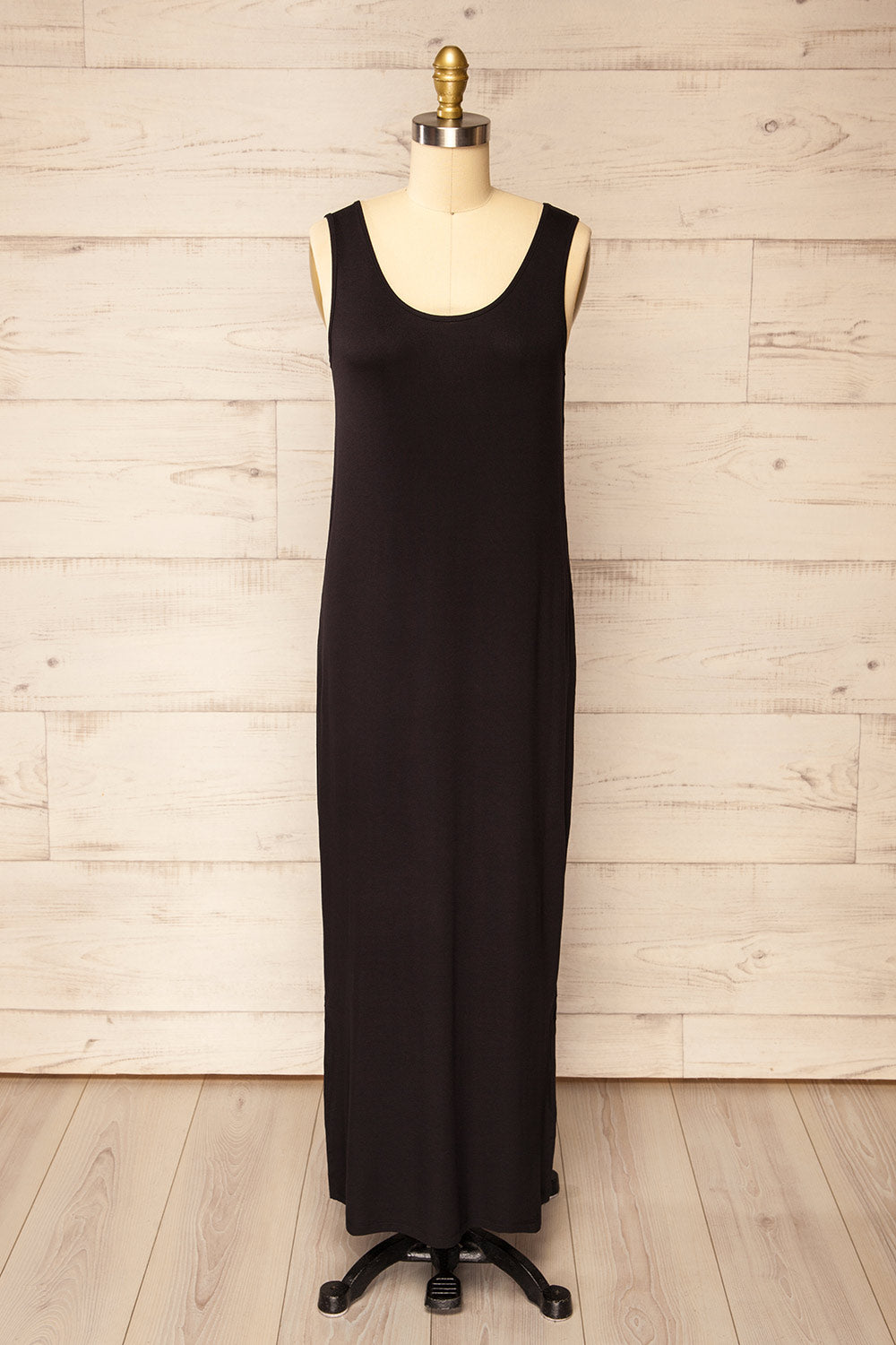Oswin Black Straight Cut Jersey Maxi Dress | La petite garçonne front view