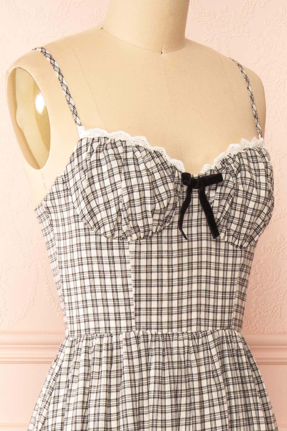 Ovila Long Plaid Dress w/ Bow | Boutique 1861 side close-up