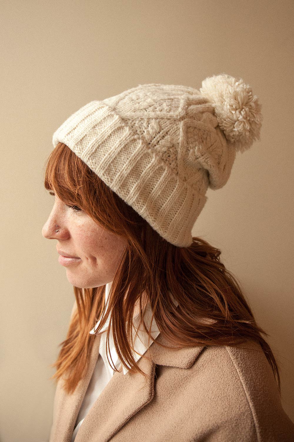 Oyonnax Ivory Knit Tuque w/ Pompom | La petite garçonne model