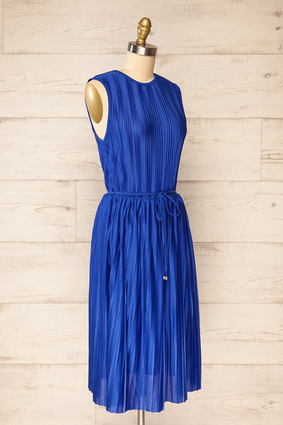 Padstow Blue Sleeveless Pleated Midi Dress | La petite garçonne side view