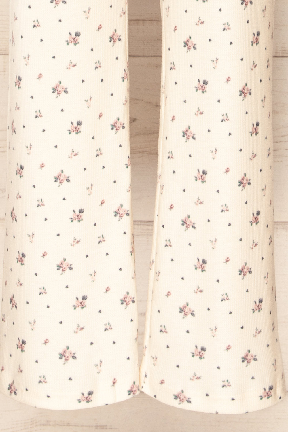 Pantona Ivory Floral Lounge Pants | La petite garçonne bottom 