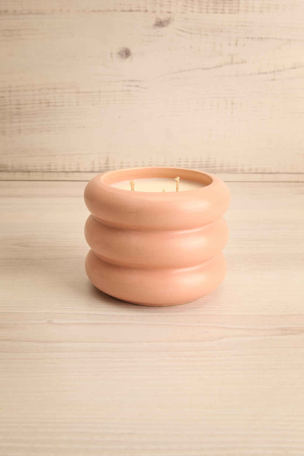 Peaches & Cream Pink Squiggle Candle | Maison garçonne view 