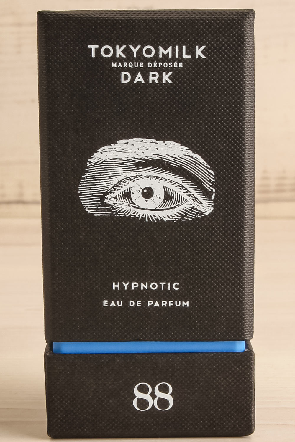 Hypnotic Dark Perfume by TokyoMilk | Maison garçonne box close-up