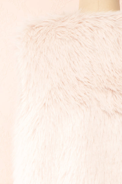 Perrine Light Pink Faux Fur Vest | Boutique 1861 back close-up