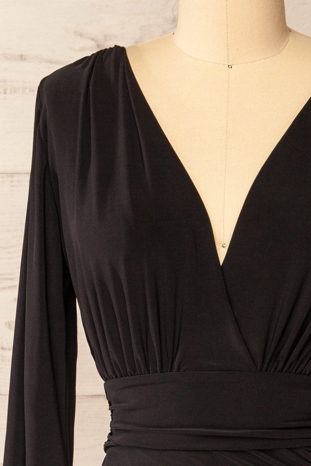 Pessac Black Fitted Midi Dress w/ Long Sleeves | La petite garçonne front close-up