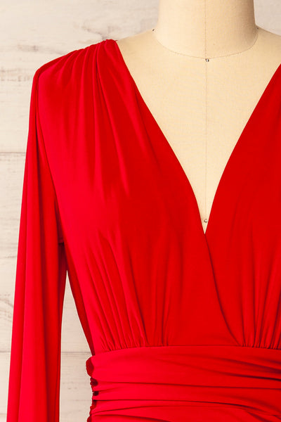 Pessac Red Fitted Midi Dress w/ Long Sleeves | La petite garçonne front close-up