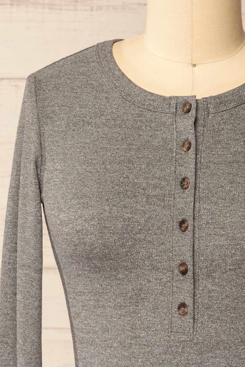 Poway Grey Long Sleeve Fitted Ribbed Top | La petite garçonne front