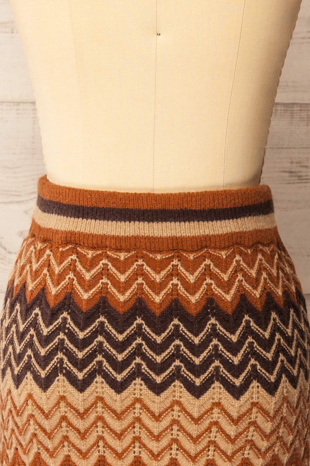 Prehevil Long Knitted Herringbone Skirt | La petite garçonne back