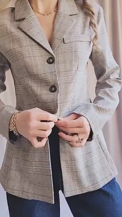Video of someone wearing Vinette Grey Plaid Long Sleeve Blazer from La petite garçonne