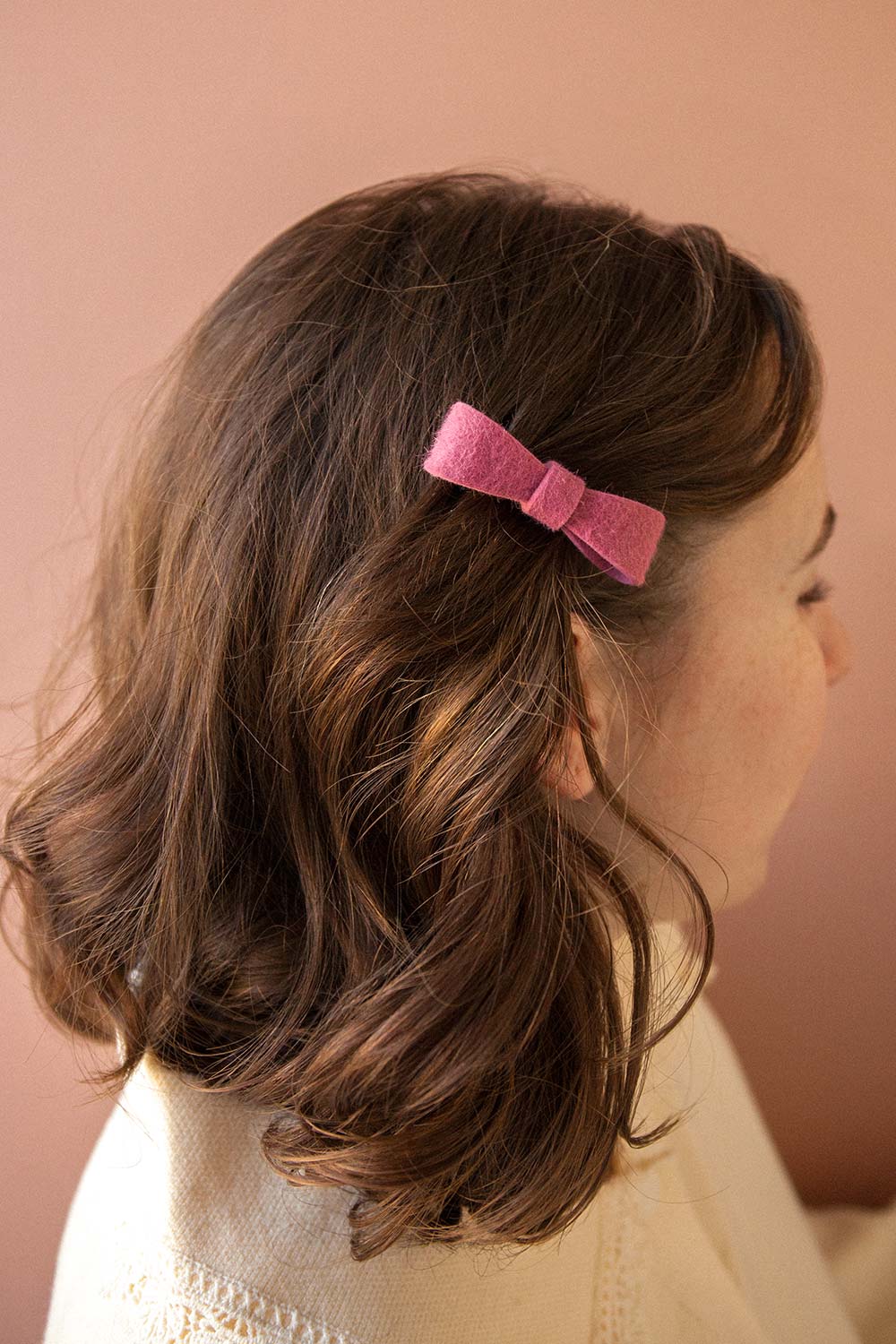 Puriminimosa Black Mini Bow Hair Clips | Boutique 1861 model pink