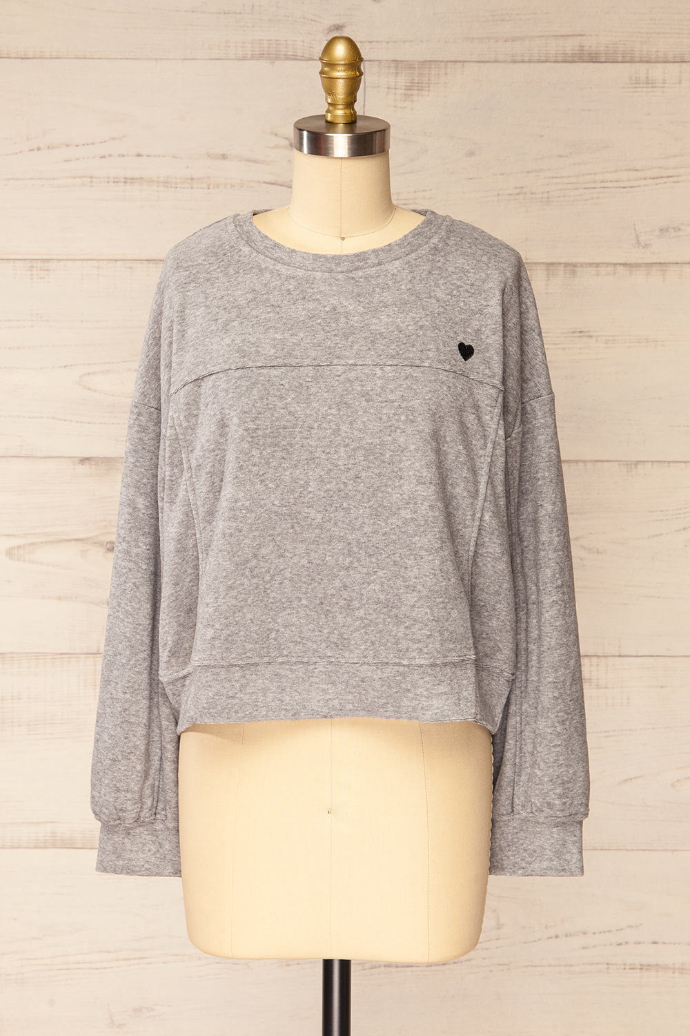 Qarth Grey Oversized Round Neck Sweater | La petite garçonne front view