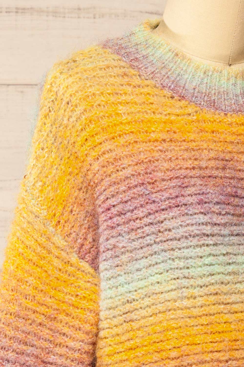 Queeri Multicolor Knitted Sweater | La petite garçonne side