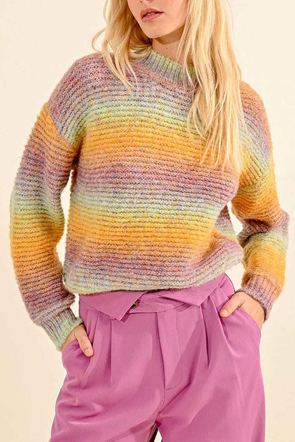 Queeri Multicolor Knitted Sweater | La petite garçonne on model