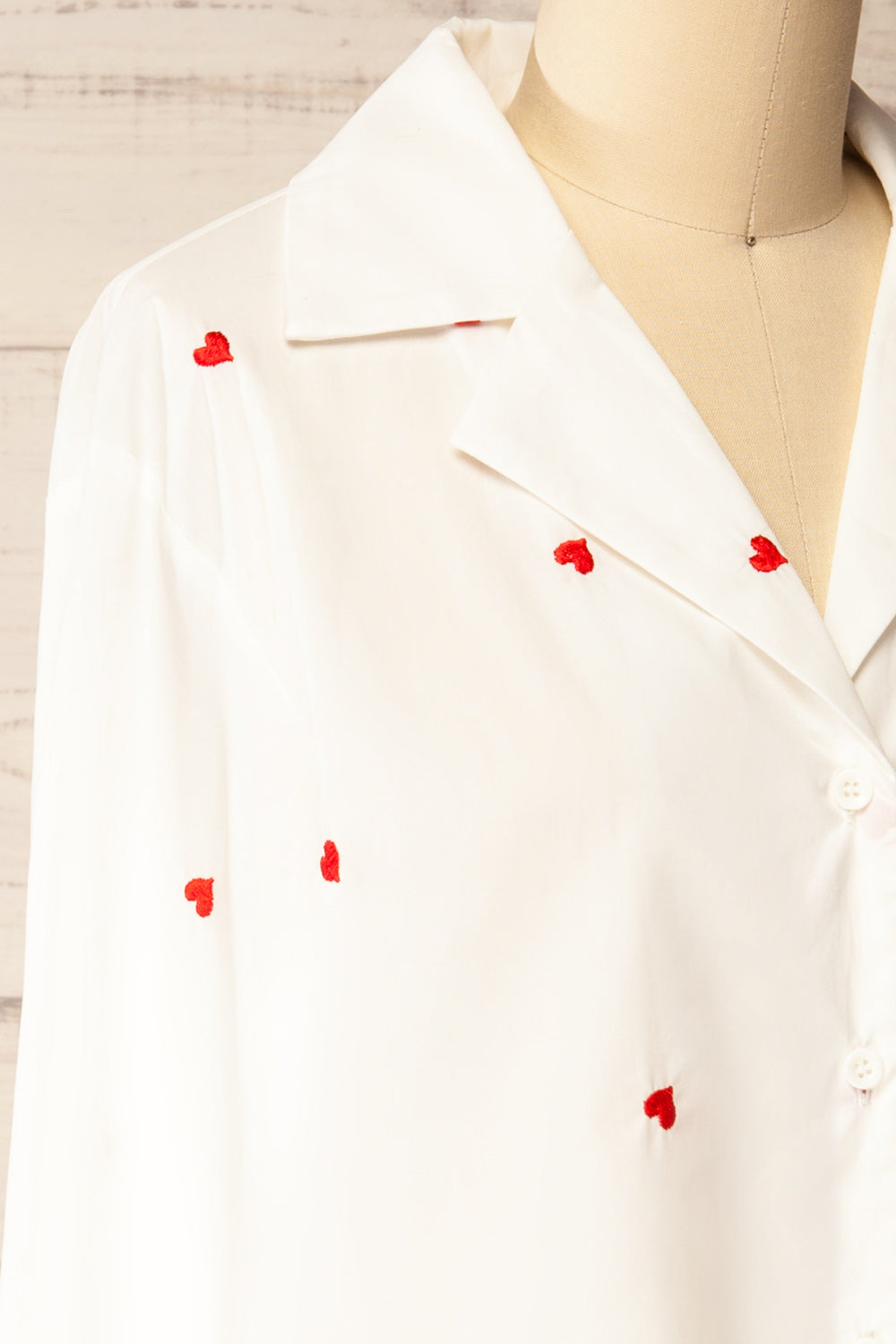 Rajouri White Button-Up Blouse with Red Heart Embroidery | La petite garçonne side