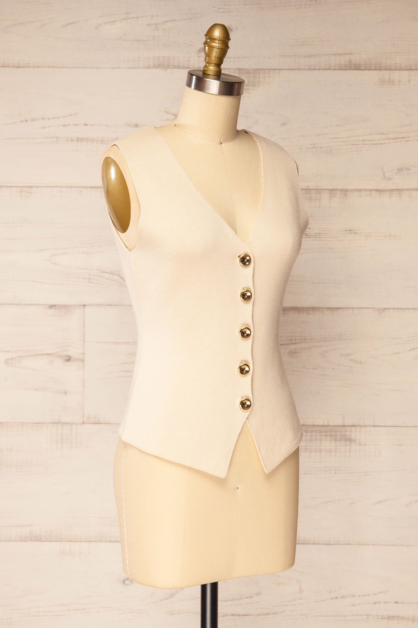 Rewari Beige | Knitted Vest with Golden Buttons