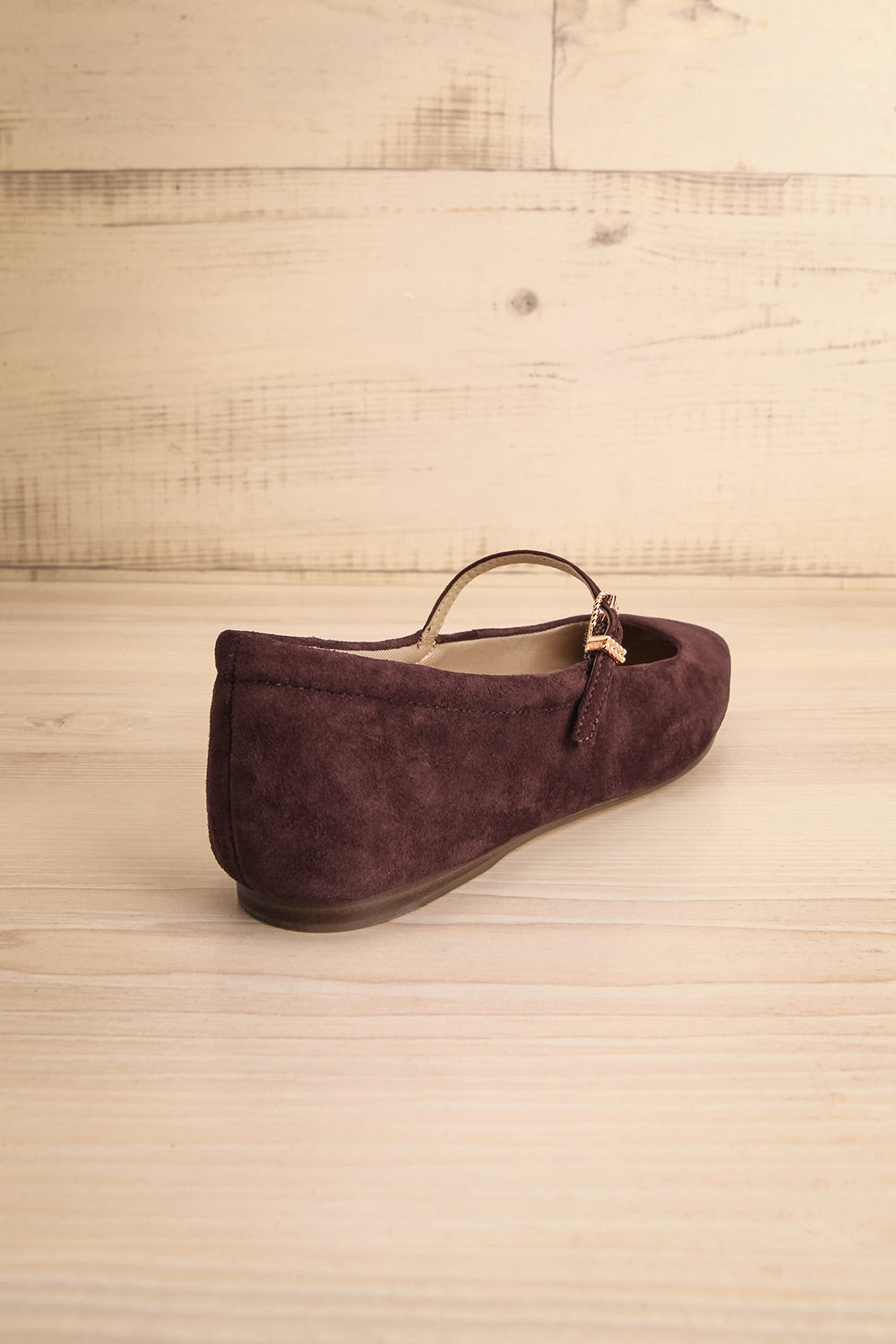 Reyes Burgundy Suede Ballerina Flats | La petite garçonne back view