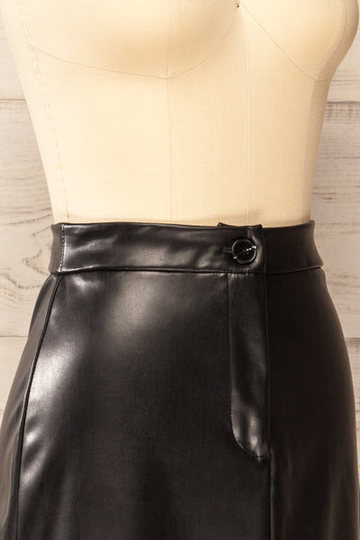 Rihanna Black Faux Leather Midi Pencil Skirt | La petite garçonne  side close-up