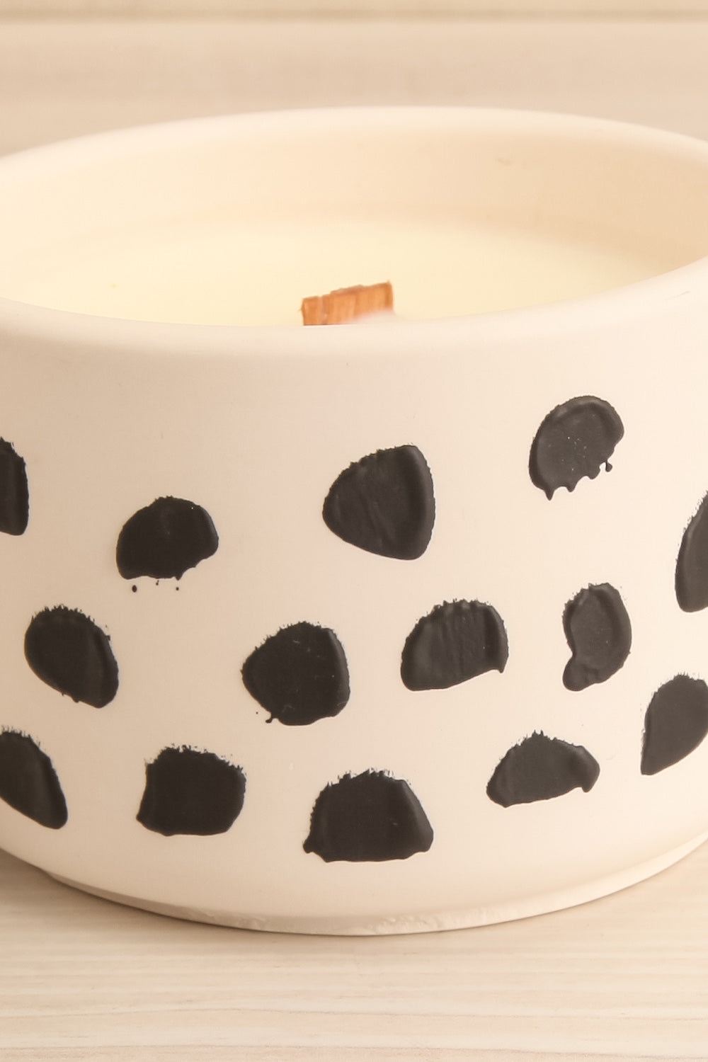 Montreal Refillable Candle | Maison garçonne polka dot close-up