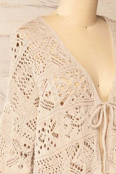 Ripson Taupe Cropped Crochet Cardigan | La petite garçonne side close-up