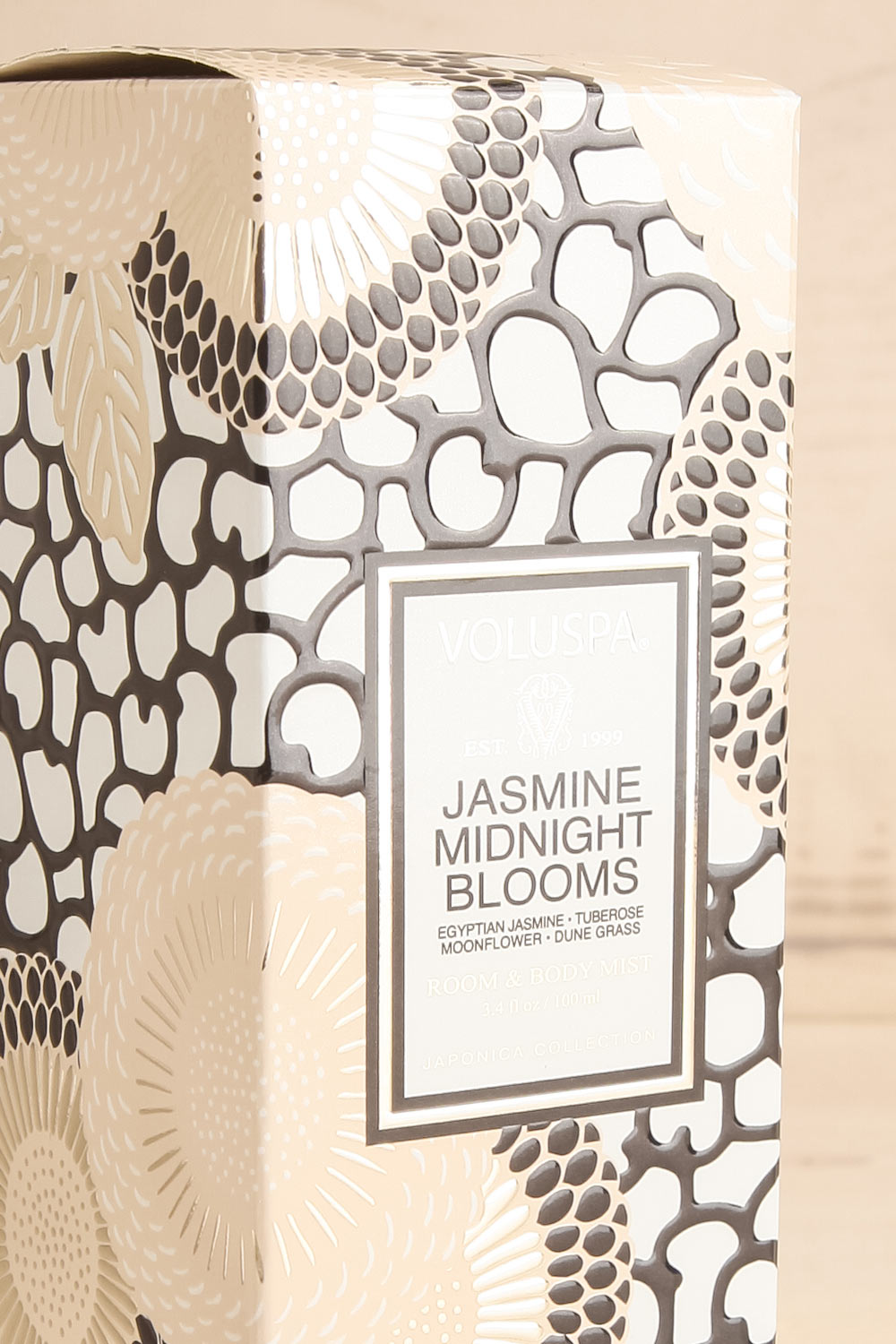Jasmine Midnight Blooms | Maison garçonne box close-up