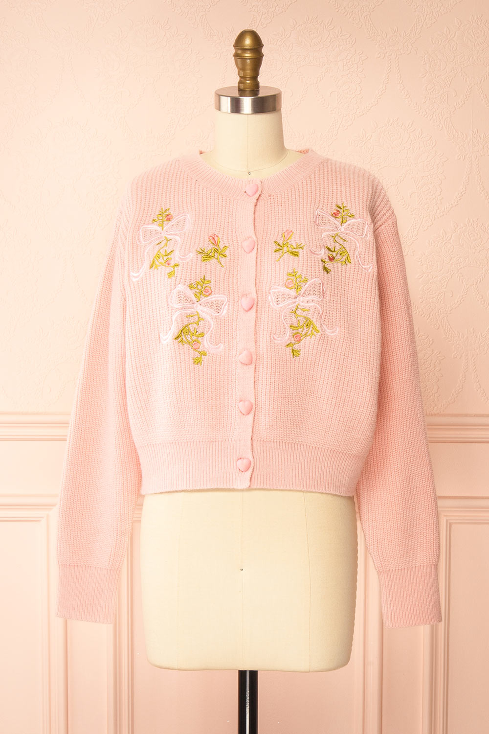 Rosaleen | Cardigan Rose Écourté en Tricot avec Boutons en Cœur