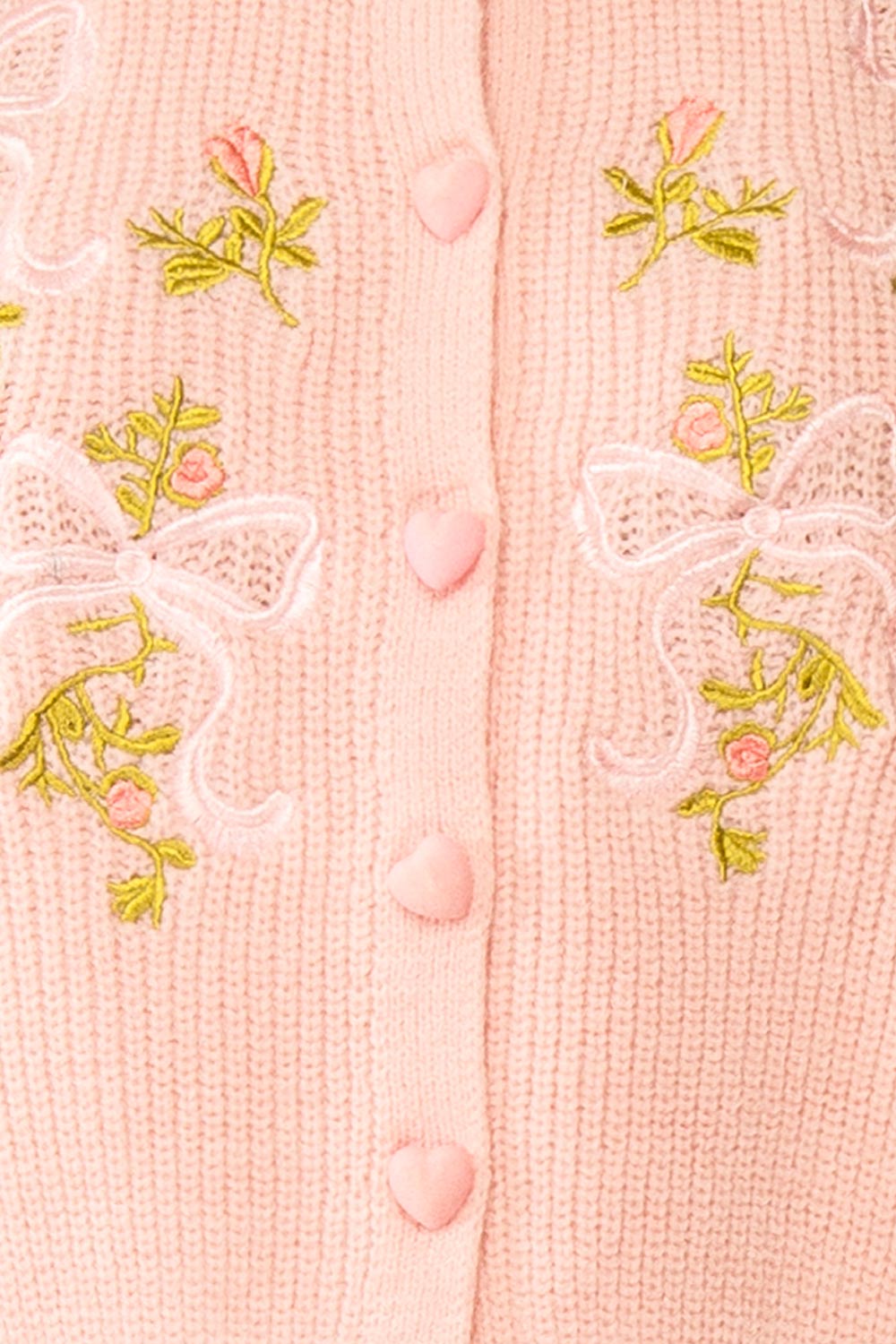 Rosaleen | Cardigan Rose Écourté en Tricot avec Boutons en Cœur
