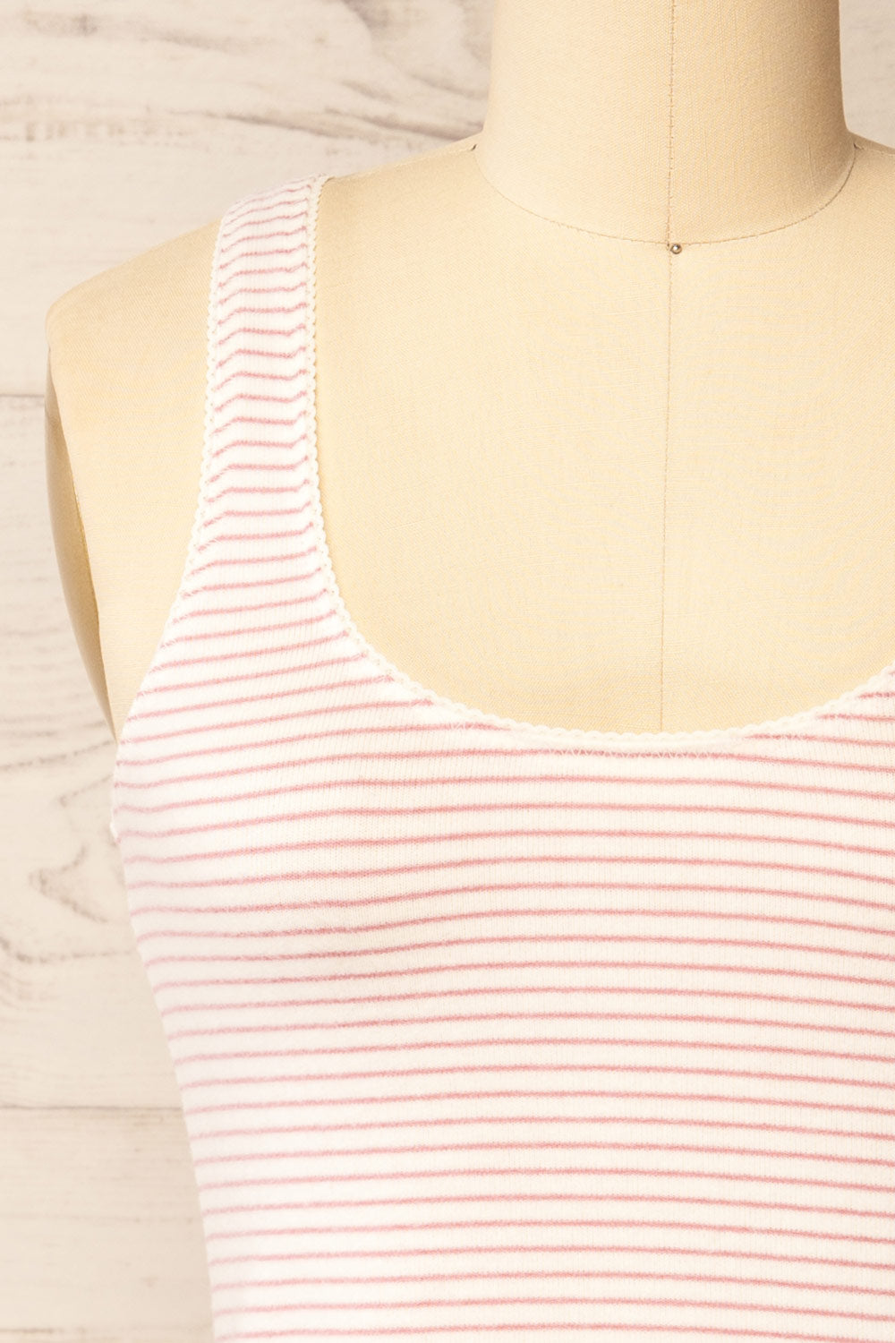 Sachymo Striped Tank Top w/ Scalloped Trim | La petite garçonne front