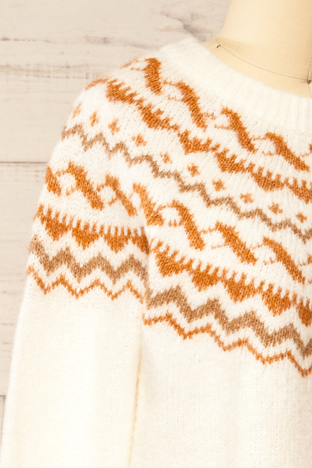 Sacramento Jacquard Pattern Knit Sweater | La petite garçonne side