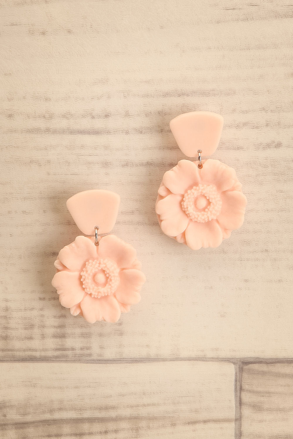 Sahel Flower Pendant Earrings | La petite garçonne