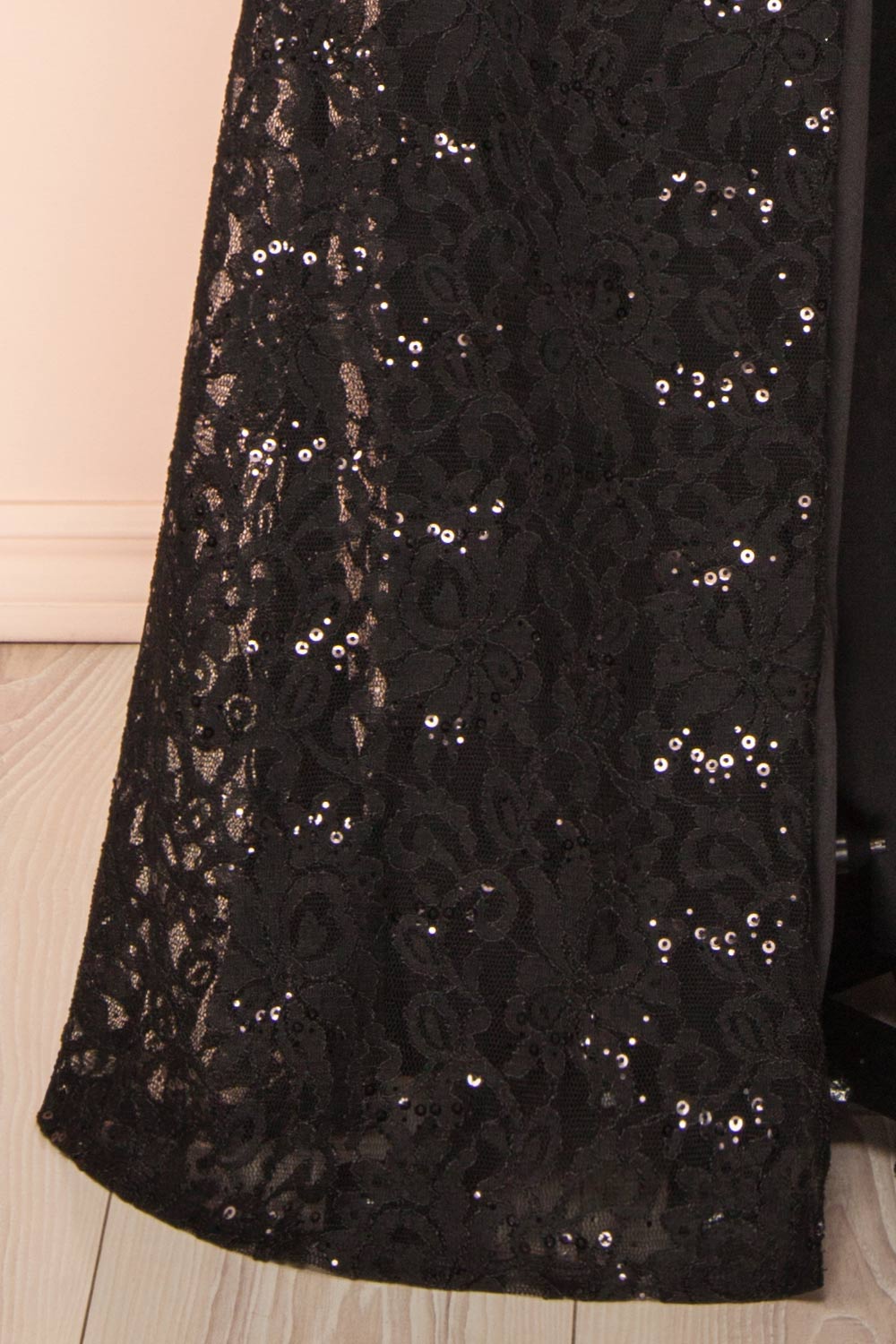 Samy Black Sparkly Lace Mermaid Dress w/ Slit | Boutique 1861 bottom