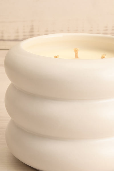 Sandalwood White Squiggle Candle | Maison garçonne close-up
