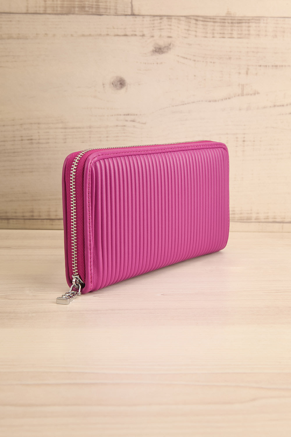Sandy Purple Pleated Vegan Leather Wallet | La petite garçonne side view