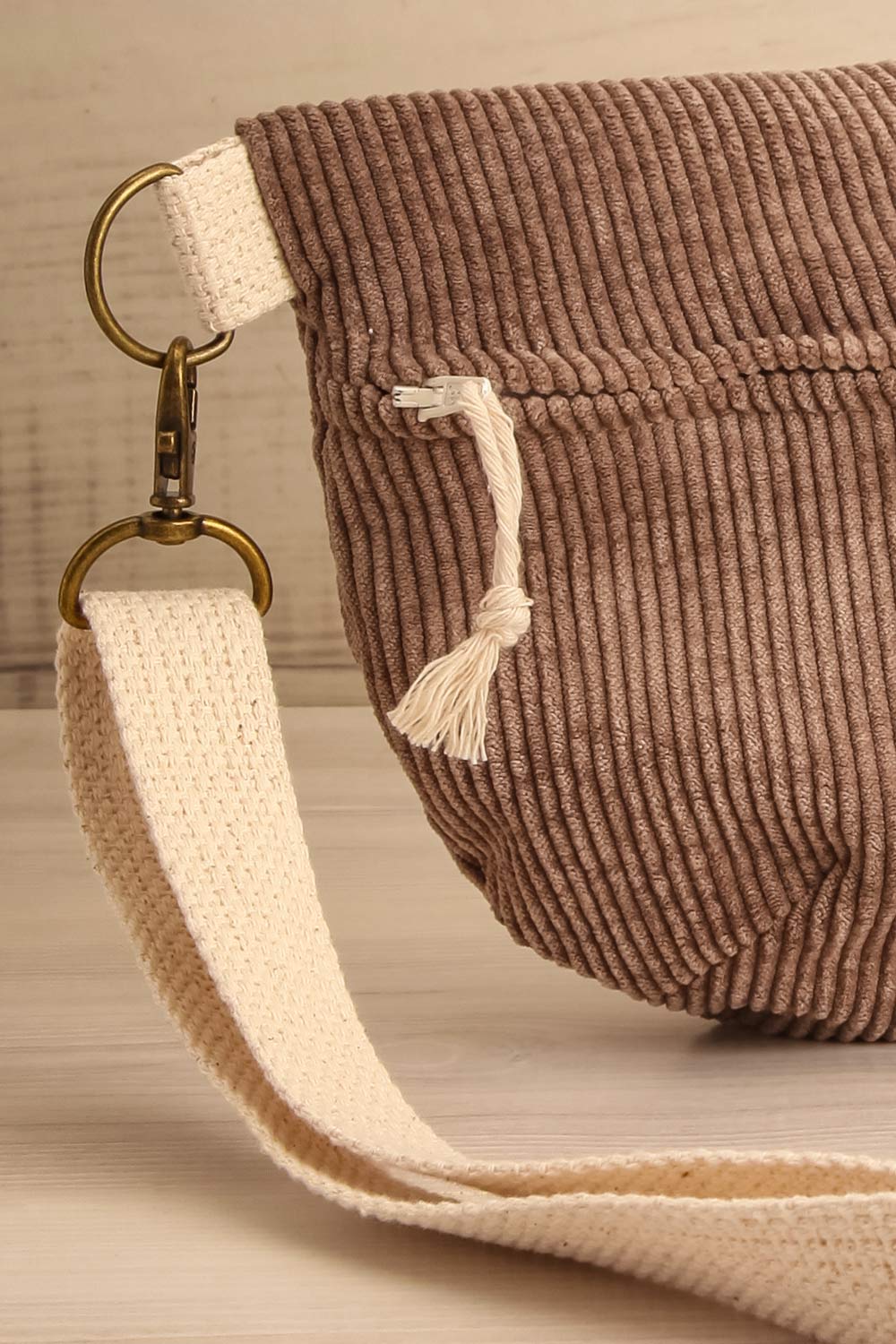 Saturne Taupe Corduroy Fanny Pack Bag | La petite garçonne close-up
