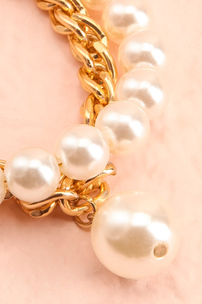 Saue Gold | Chain & Pearl Bracelets Set details