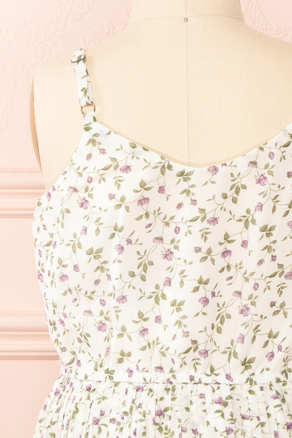 Sawol Mini Floral Midi Dress w/ Pleated Skirt | Boutique 1861  back close-up