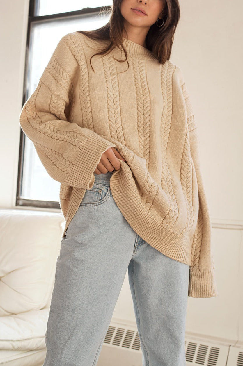 Oversized Cable Knit Sweater  Cable knit sweater oversized, Knit sweater  outfit, Cable knit sweater outfit