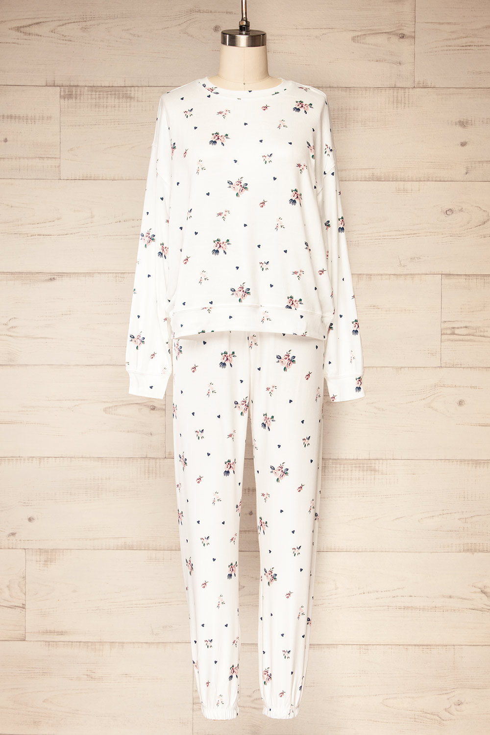 Set Brantford Floral White Loungewear Set | La petite garçonne front view