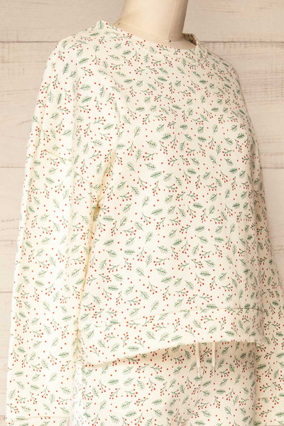 Set Corby Mistletoe Print Loungewear Set | Maison garçonne side close-up