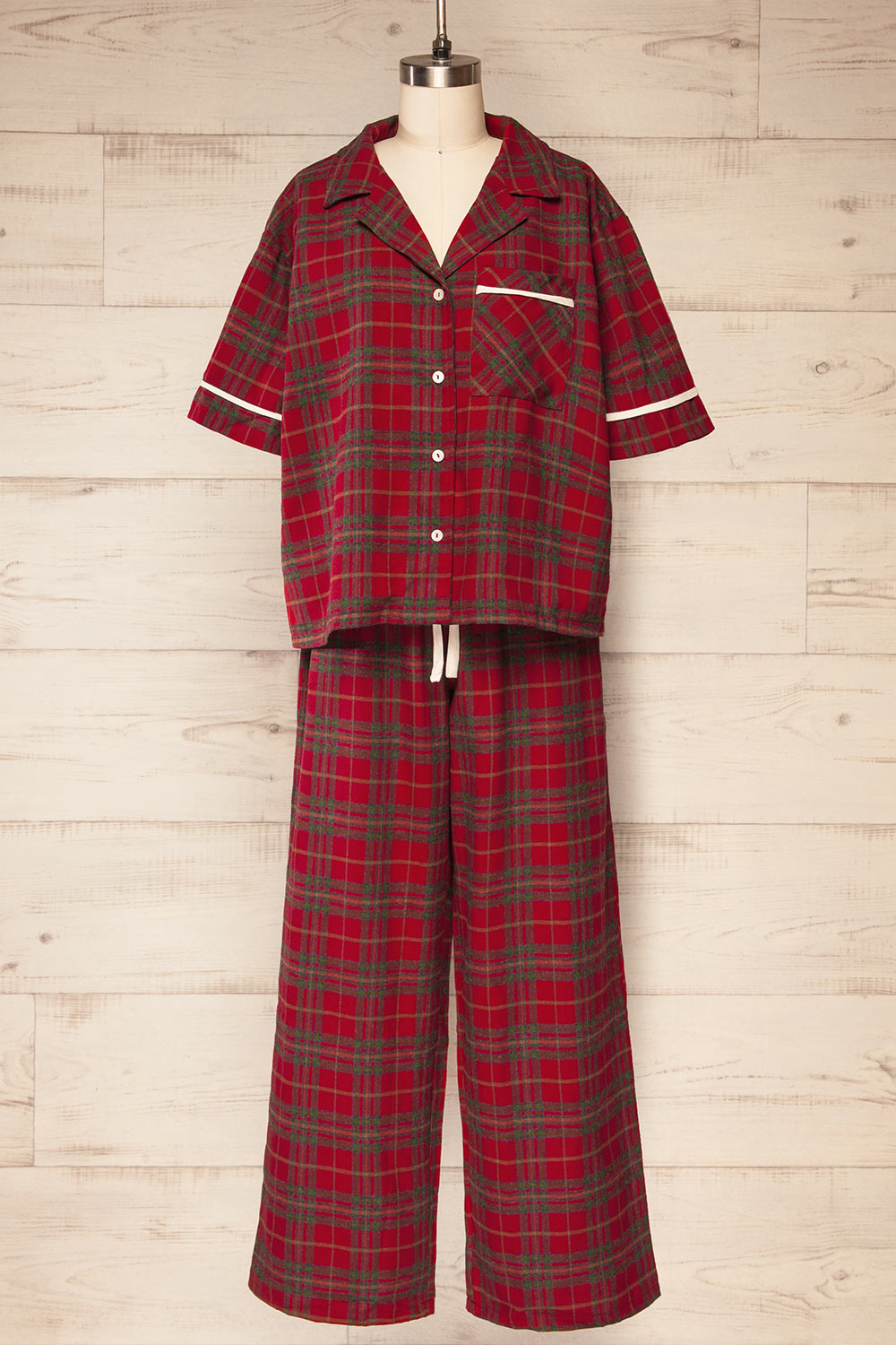 Set Lyla Red Plaid Pyjama Set | La petite garçonne set view