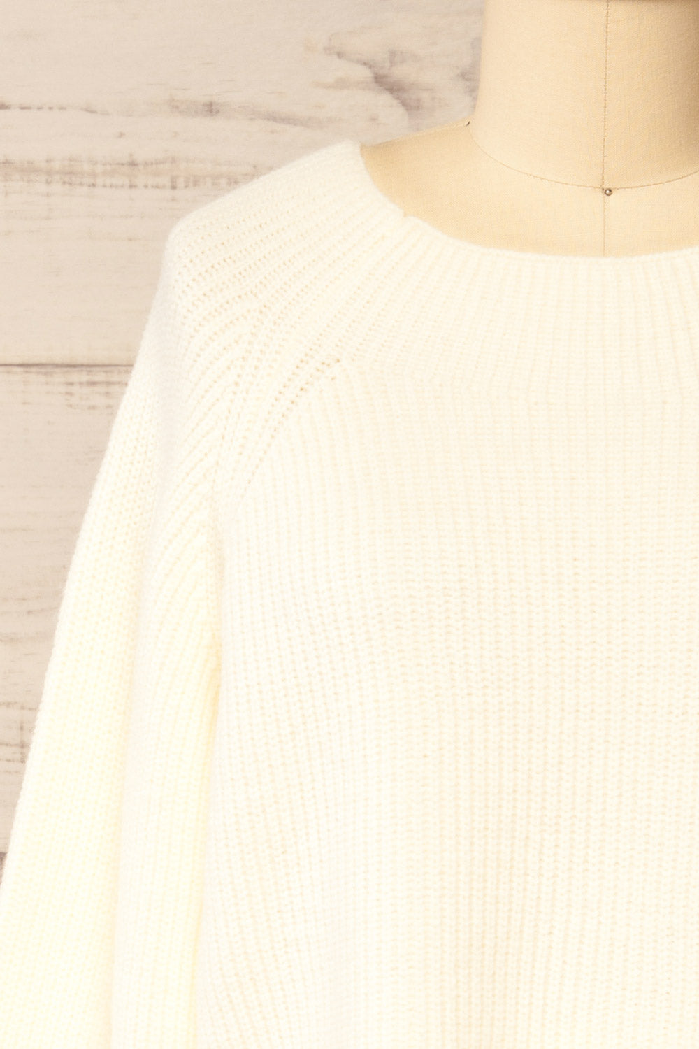 Set Viga | Ivory Knitted Sweater & Skirt