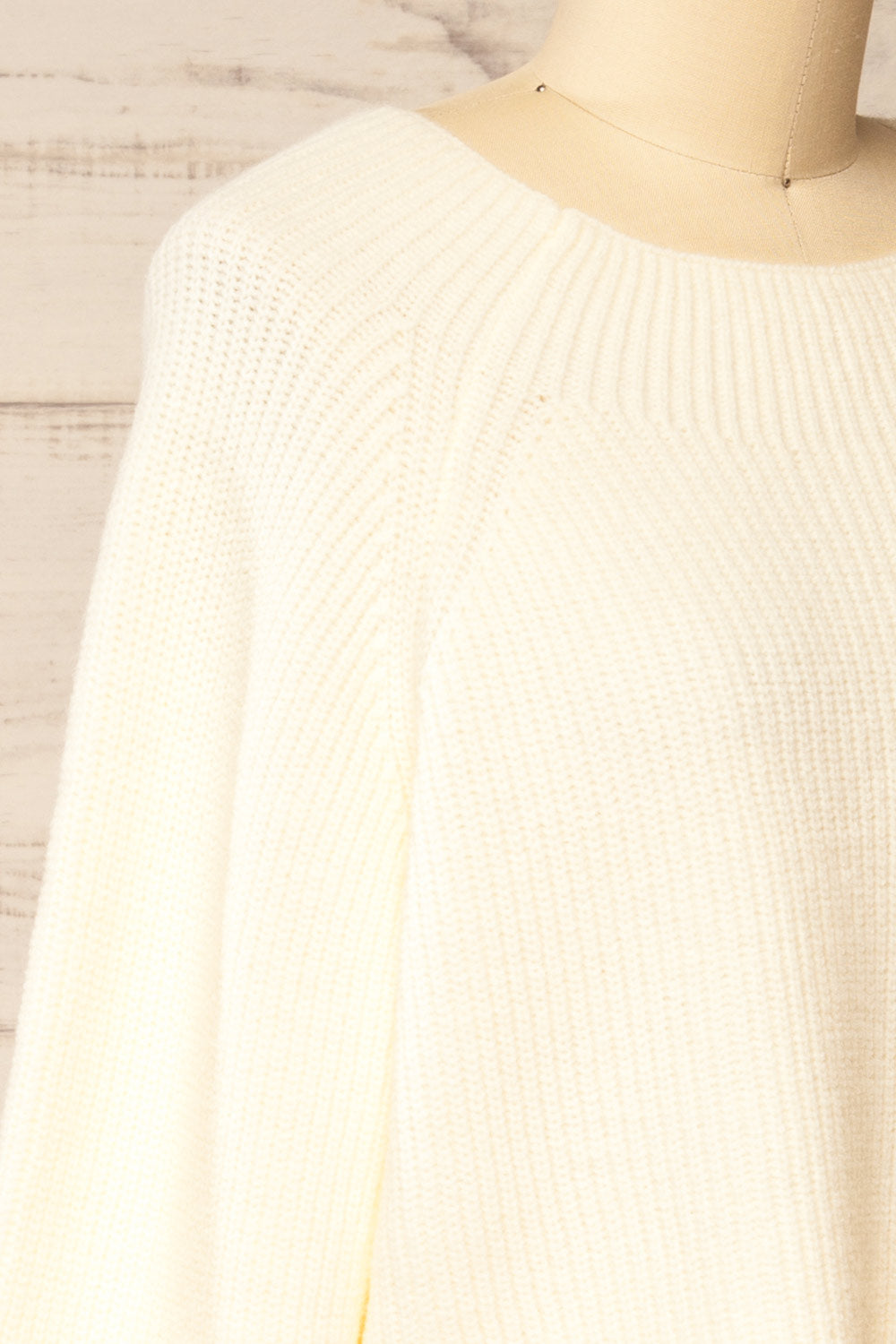 Set Viga | Ivory Knitted Sweater & Skirt