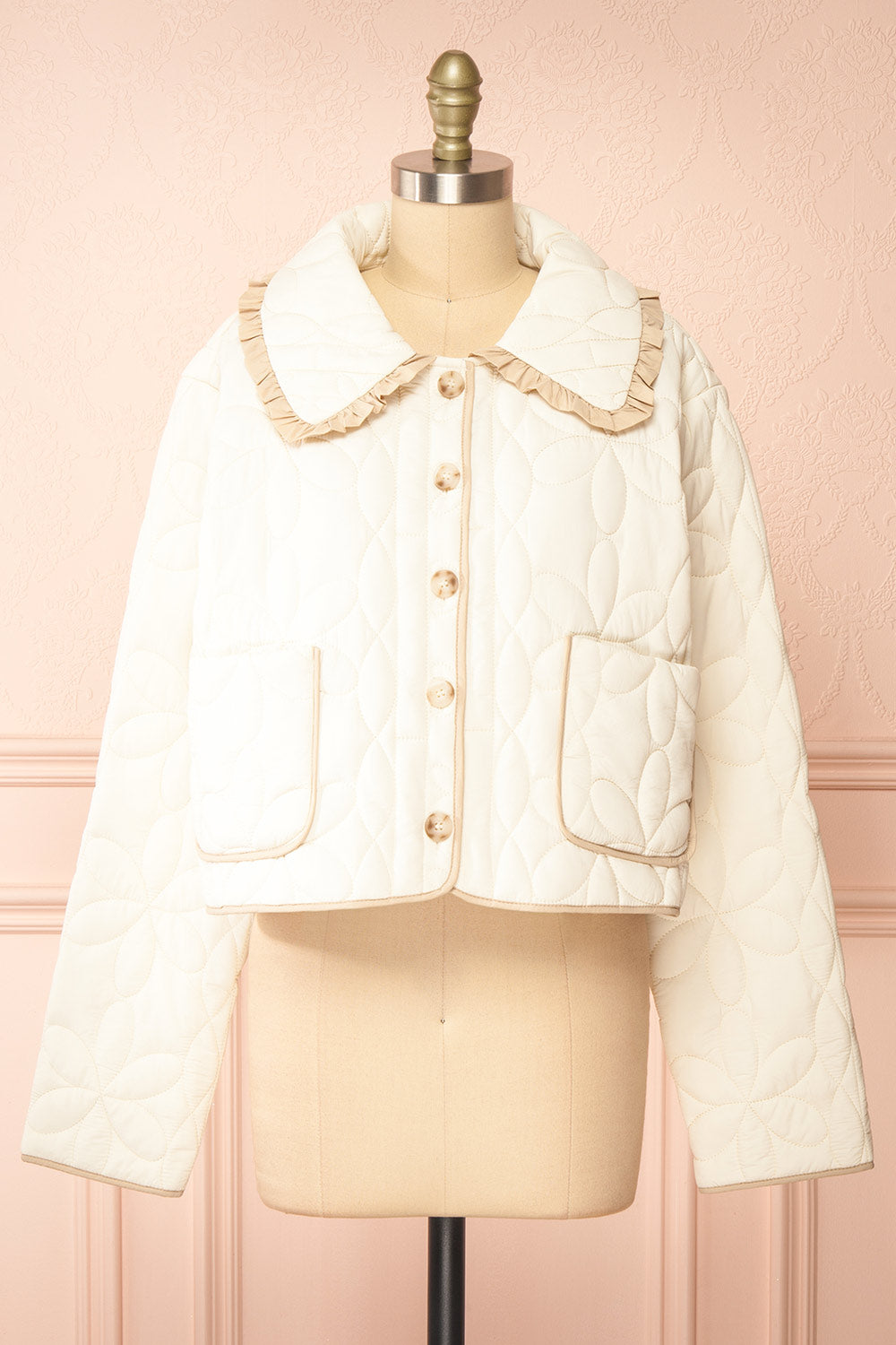 Set Ydrina Ivory Quilted Jacket & Short | Boutique 1861 top front view 