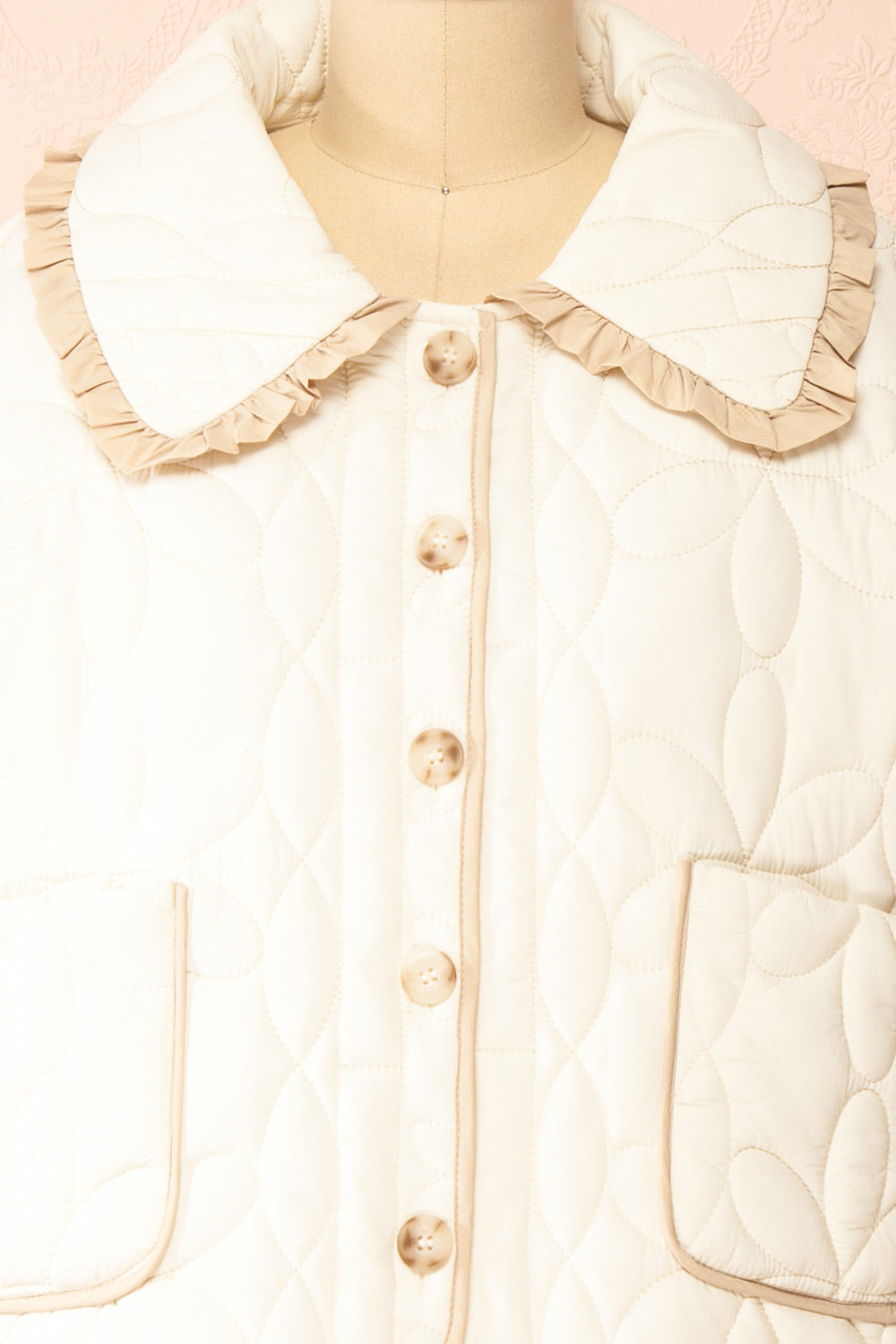 Set Ydrina Ivory Quilted Jacket & Short | Boutique 1861 top front