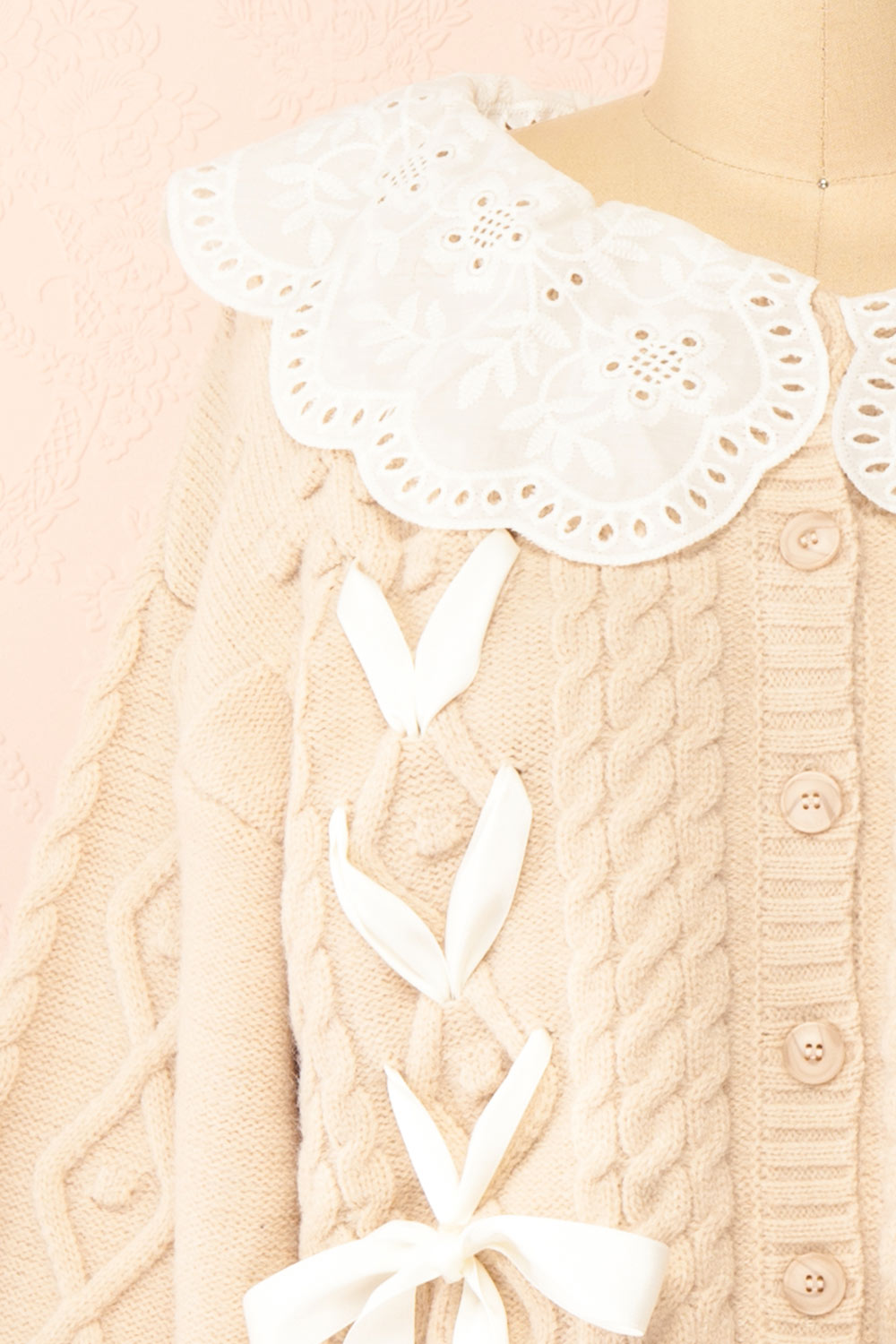 Sibylla Beige Knit Cardigan w/ Ribbons | Boutique 1861 collar