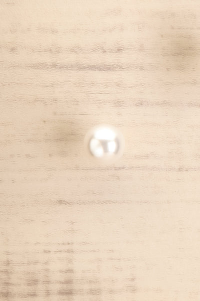 Siloe Large Pearl Earrings | La petite garçonne close-up