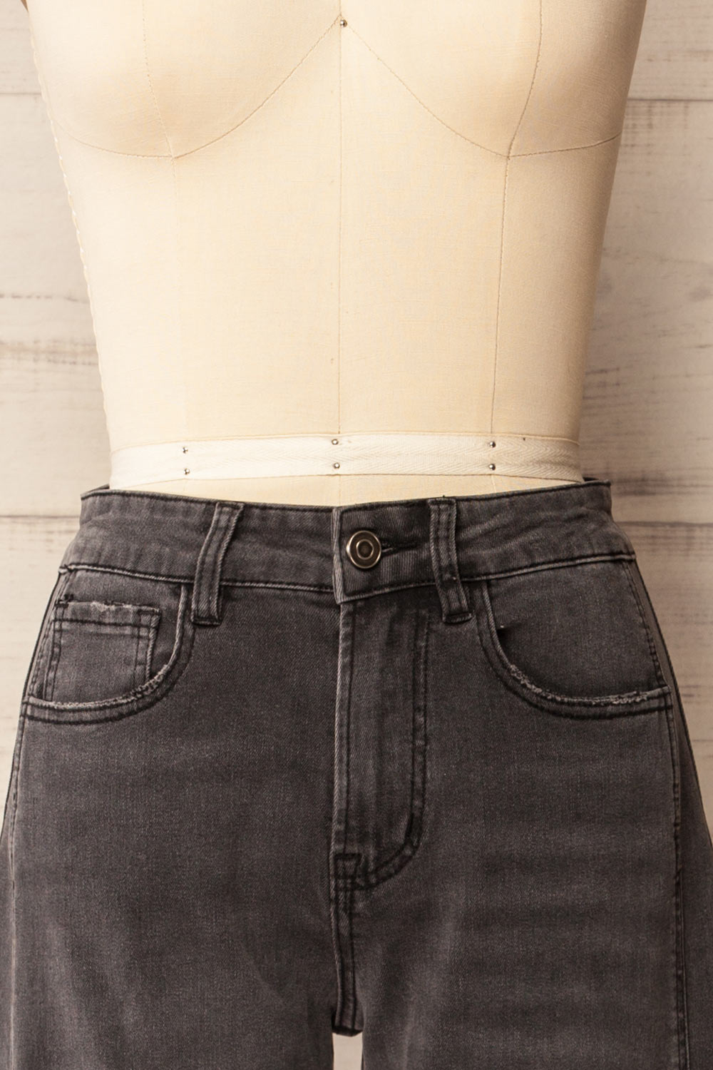 Singleton Washed Grey Barrel-Leg Jeans | La petite garçonne front