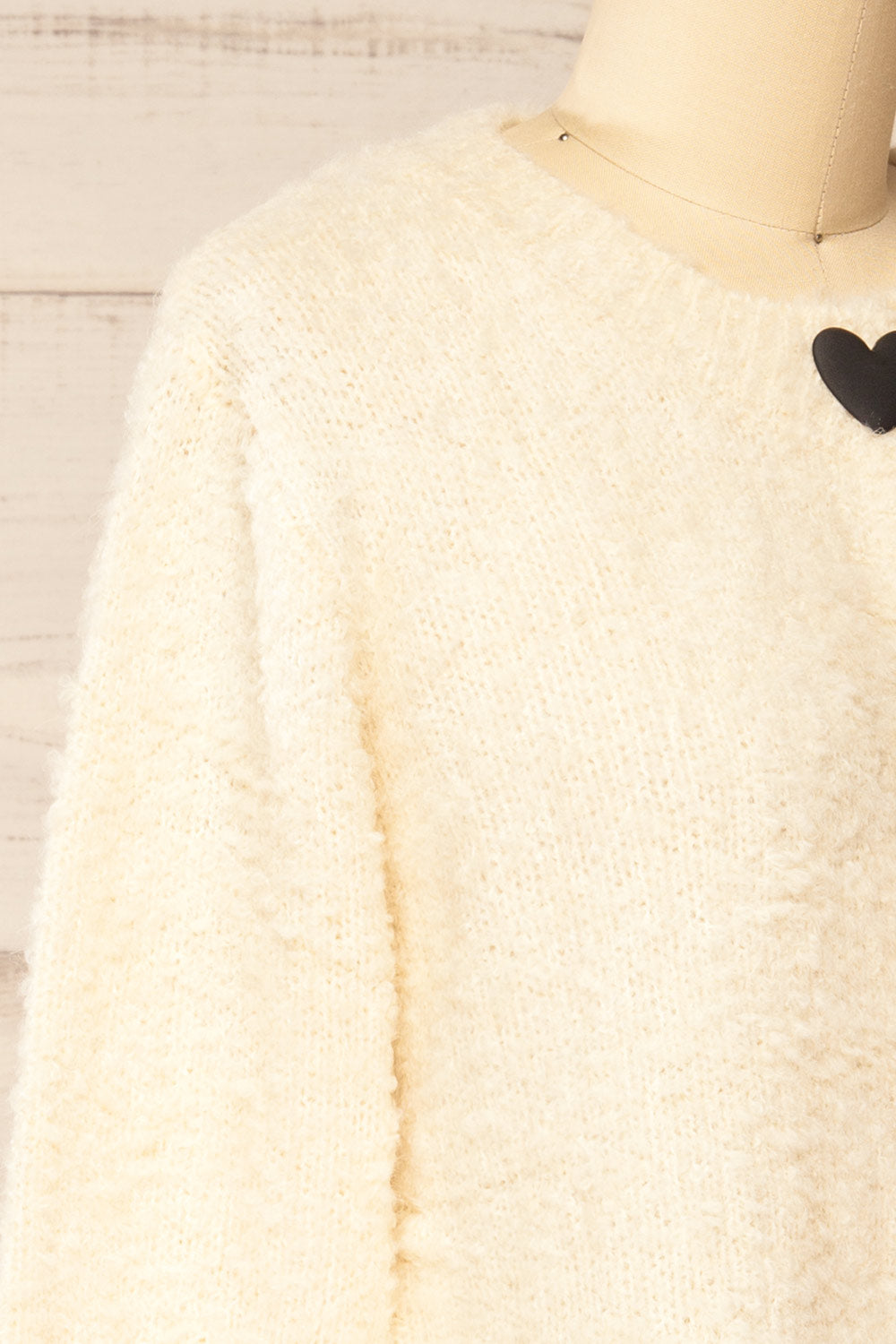 Sitia Ivory Cardigan w/ Heart Shaped Buttons | La petite garçonne  side